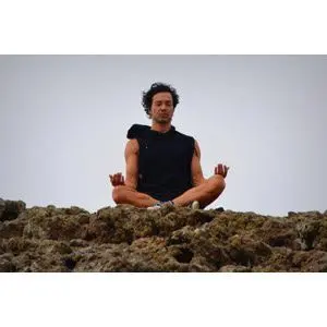 瞑想やってみるか